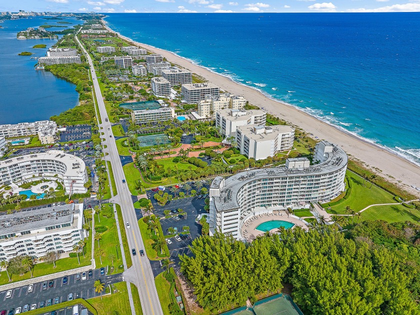 The sparkling blue Atlantic and beautiful privately owned green - Beach Condo for sale in Palm Beach, Florida on Beachhouse.com