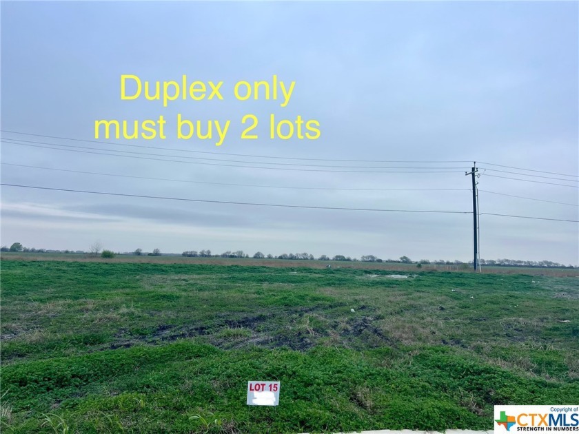 Lot in Claret Crossing. HOA is $680/year per lot. Deed - Beach Lot for sale in Port Lavaca, Texas on Beachhouse.com