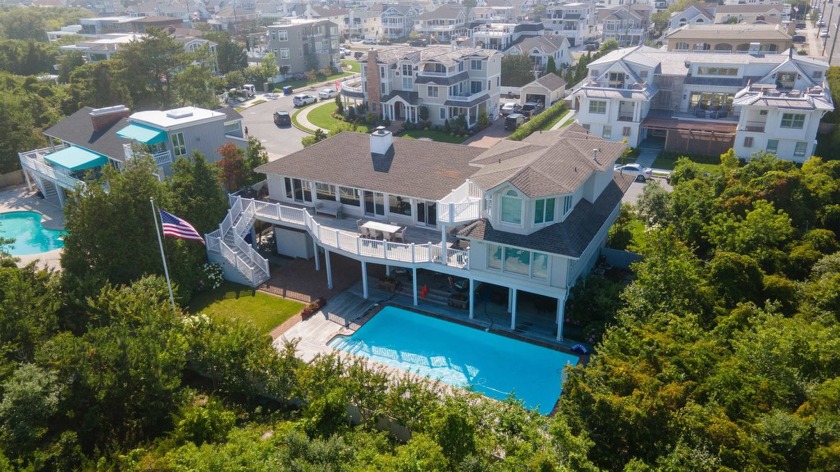 Experience unparalleled privacy in one of Avalon's most - Beach Home for sale in Avalon, New Jersey on Beachhouse.com