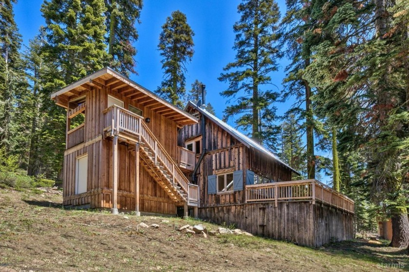 Come see this beautifully fully remodeled cabin located just - Beach Home for sale in South Lake Tahoe, California on Beachhouse.com