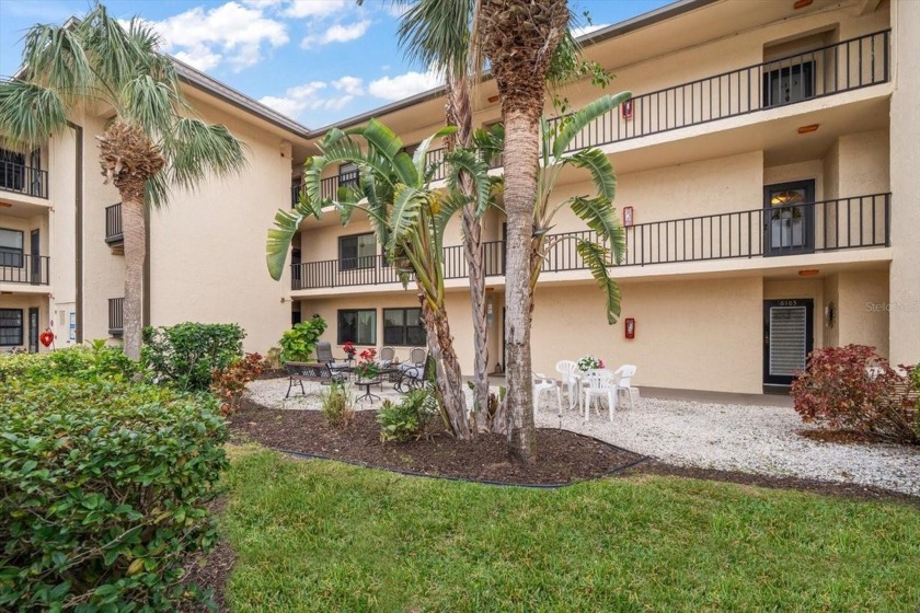 Experience effortless luxury and sophisticated living in this - Beach Condo for sale in Largo, Florida on Beachhouse.com