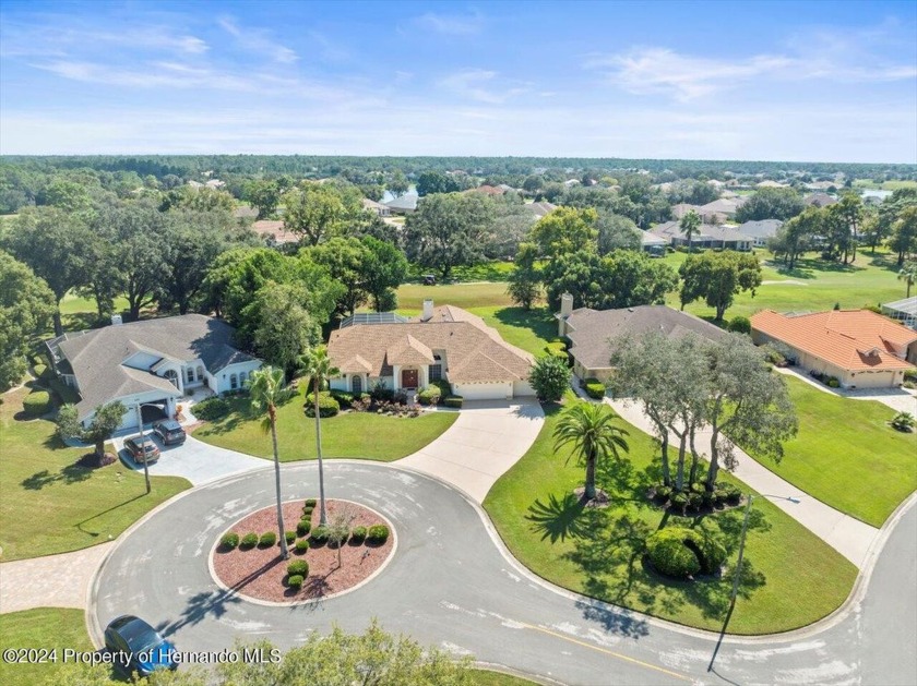 Beautifully built 1991 Arthur Rutenberg Bimini pool home on the - Beach Home for sale in Weeki Wachee, Florida on Beachhouse.com