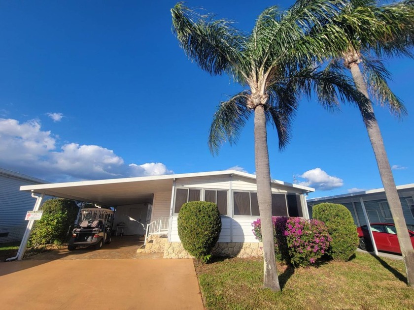Tranquil Lakeview Retreat in a Premier 55+ Community    Wake up - Beach Home for sale in West Palm Beach, Florida on Beachhouse.com