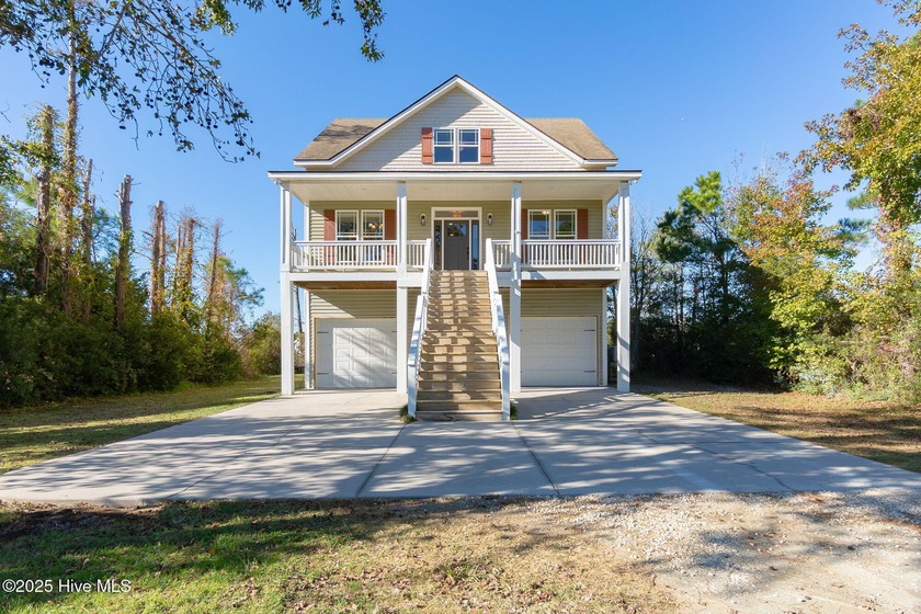 Experience coastal living at 306 Joan Court, where generous - Beach Home for sale in Beaufort, North Carolina on Beachhouse.com