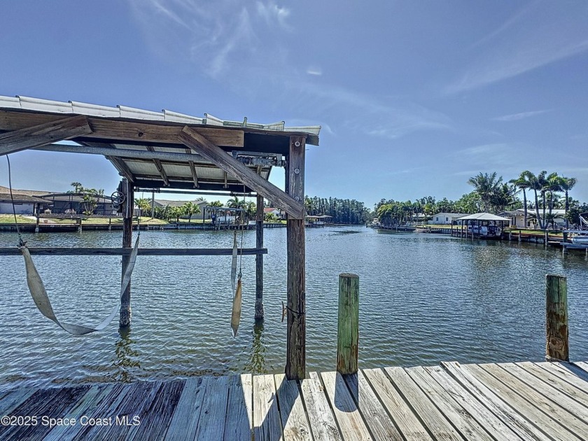 Gorgeous water frontage! Not only navigable, but a nice long - Beach Home for sale in Merritt Island, Florida on Beachhouse.com