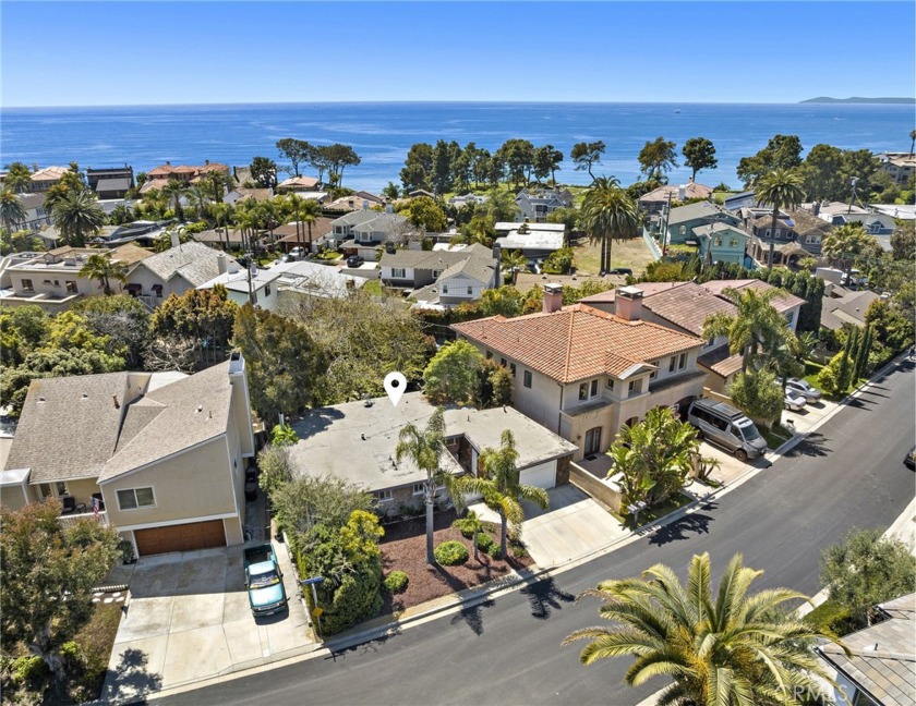 Located only two blocks from the beach and Pines Park in Dana - Beach Home for sale in Dana Point, California on Beachhouse.com