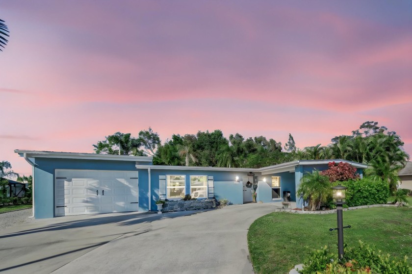 A GARAGE ENTHUSIASTS DREAM HOME! Home was built in 1969 with - Beach Home for sale in Port Saint Lucie, Florida on Beachhouse.com