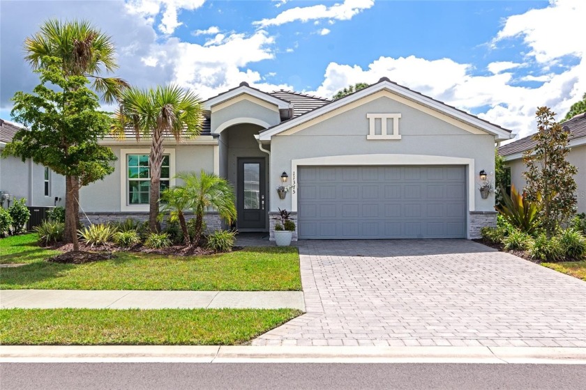 Beautiful home in the desirable community of Wellen Park - Beach Home for sale in Venice, Florida on Beachhouse.com