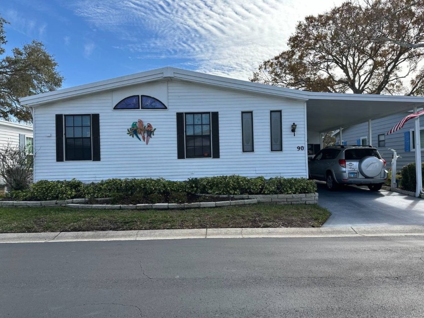 Welcome to this Impressive and SPACIOUS 1,600+ square foot - Beach Home for sale in Palm Harbor, Florida on Beachhouse.com