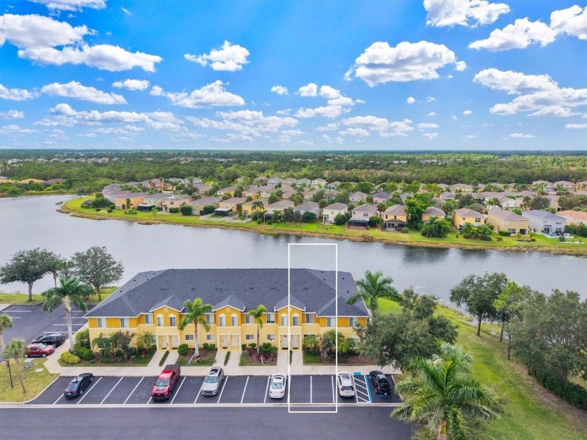 Under contract-accepting backup offers. This impeccable townhome - Beach Townhome/Townhouse for sale in Venice, Florida on Beachhouse.com