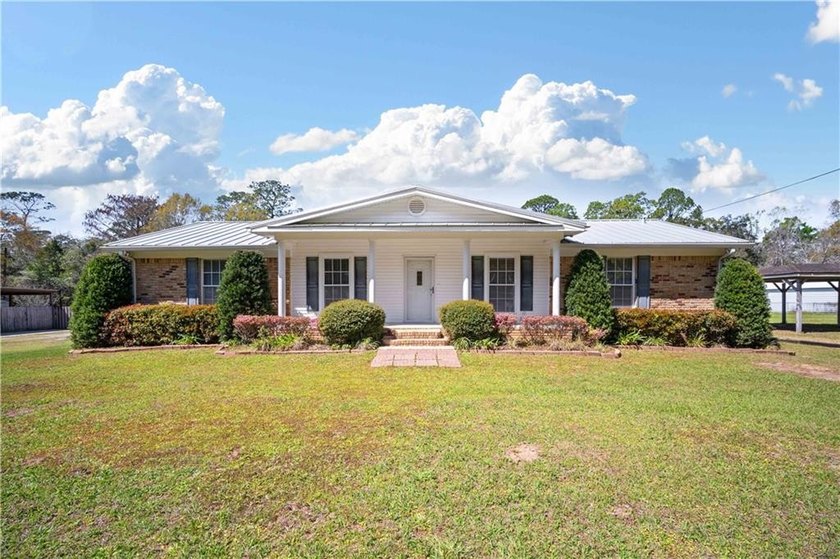 *** Welcome home to this 2-bedroom 2-bath USDA eligible - Beach Home for sale in Theodore, Alabama on Beachhouse.com