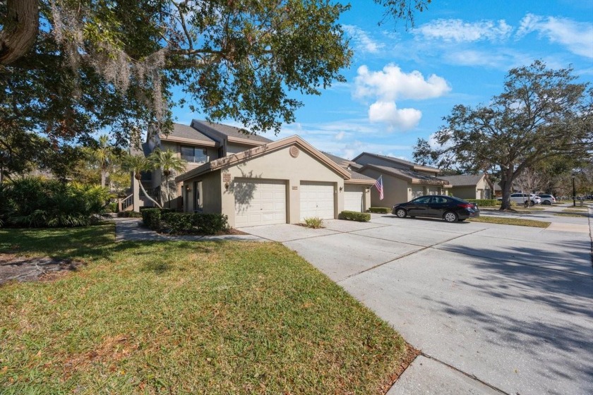 Welcome to Landmark Oaks....Palm Harbor's premier condo - Beach Condo for sale in Palm Harbor, Florida on Beachhouse.com