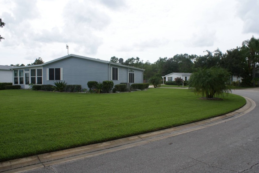 This Immaculate two bedroom, two bath home is on a large corner - Beach Home for sale in Ormond Beach, Florida on Beachhouse.com