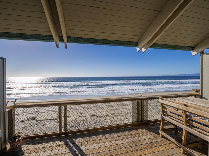 Live the beach life!  At the end of a country road in South - Beach Townhome/Townhouse for sale in LA Selva Beach, California on Beachhouse.com