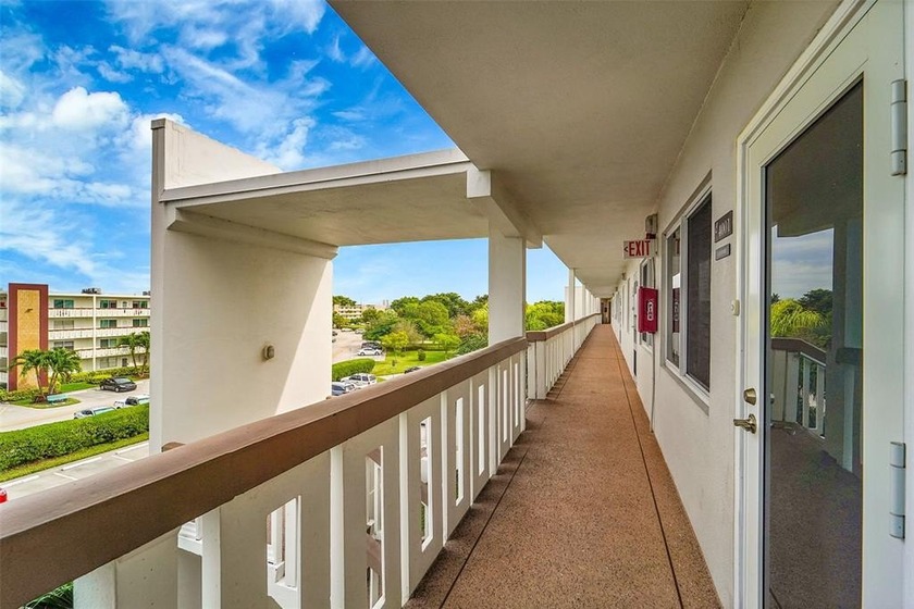 Highly desirable Ashby corner unit featuring 2 bedrooms and 1.5 - Beach Condo for sale in Deerfield Beach, Florida on Beachhouse.com