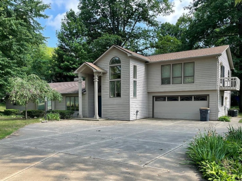 Enjoy Lake Michigan breezes, amazing sunsets and deeded lake - Beach Home for sale in South Haven, Michigan on Beachhouse.com