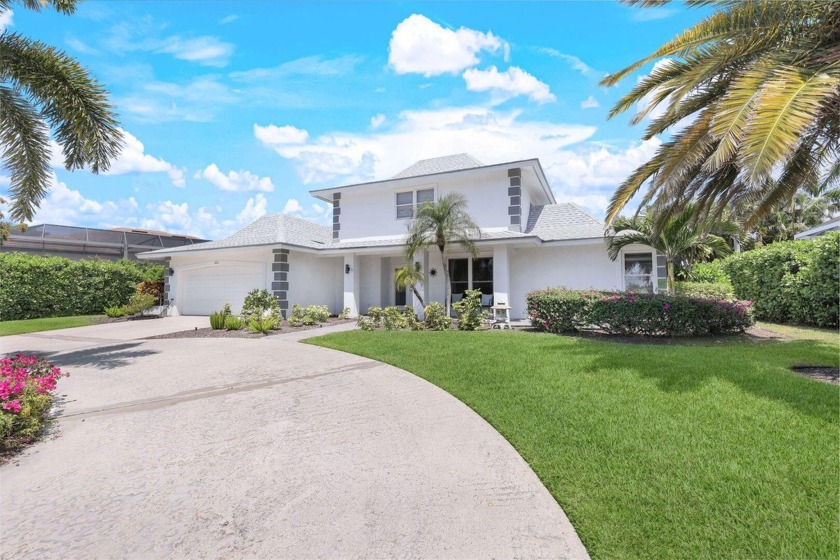 Charming Beachside Escape - Discover this updated 4-bedroom gem - Beach Home for sale in Marco Island, Florida on Beachhouse.com