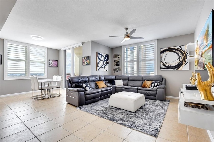 Highly upgraded! Largest 2 br floorplan in the building! Rare - Beach Condo for sale in Fort Lauderdale, Florida on Beachhouse.com