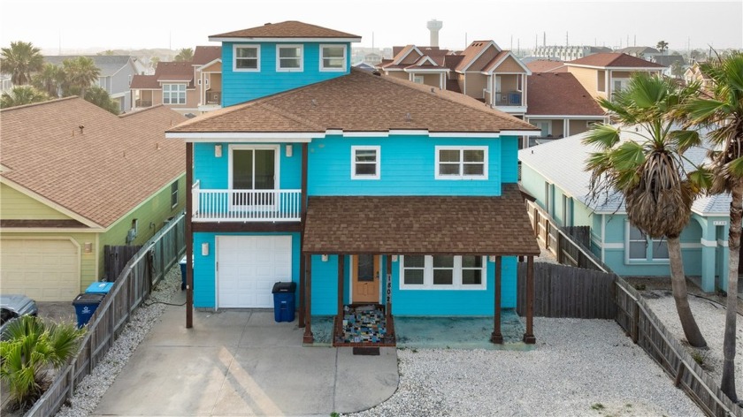 Plenty of room, just 2 blocks from beach, quiet cul-de-sac, view - Beach Home for sale in Port Aransas, Texas on Beachhouse.com