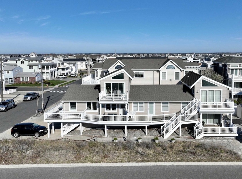 VIEWS, VIEWS, VIEWS FROM THIS SPECTACULAR BEACHFRONT TOWNHOUSE - Beach Townhome/Townhouse for sale in Sea Isle City, New Jersey on Beachhouse.com