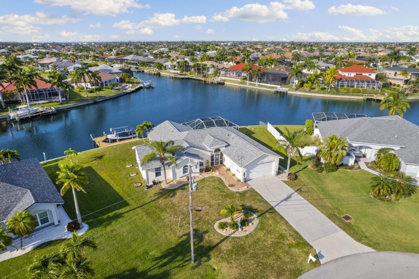 SELLER FINANCING AVAILABLE! Welcome to your dream waterfront - Beach Home for sale in Cape Coral, Florida on Beachhouse.com