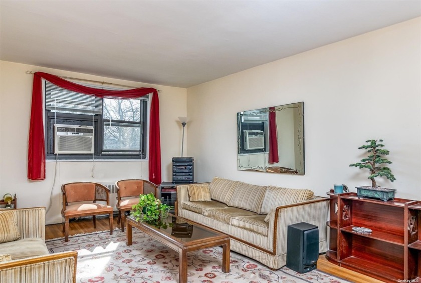 This charming Three-bedroom upper apartment is located in - Beach Home for sale in Whitestone, New York on Beachhouse.com