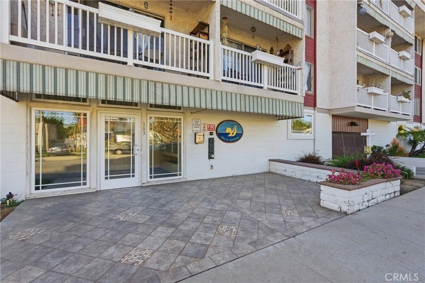 Welcome to 363 Newport Avenue #319 in the desirable South - Beach Condo for sale in Long Beach, California on Beachhouse.com
