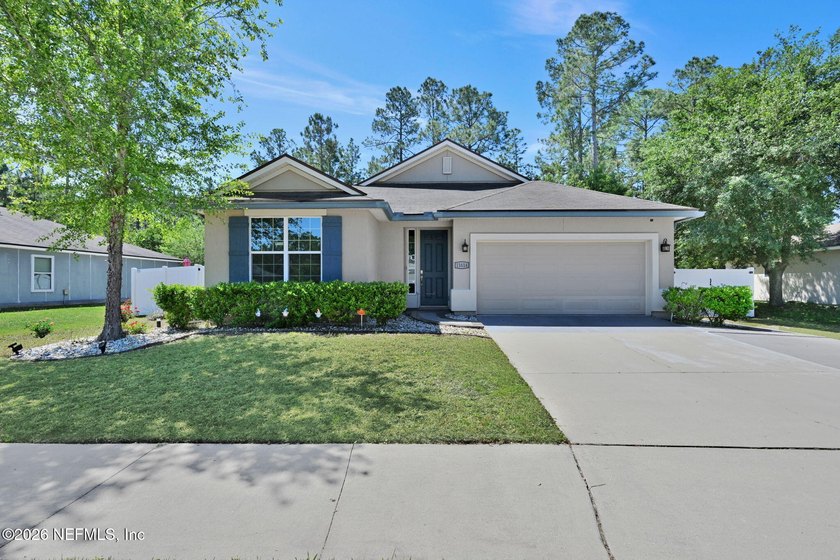 Move straight into this meticulously maintained 3BD/2BA gem in - Beach Home for sale in Jacksonville, Florida on Beachhouse.com