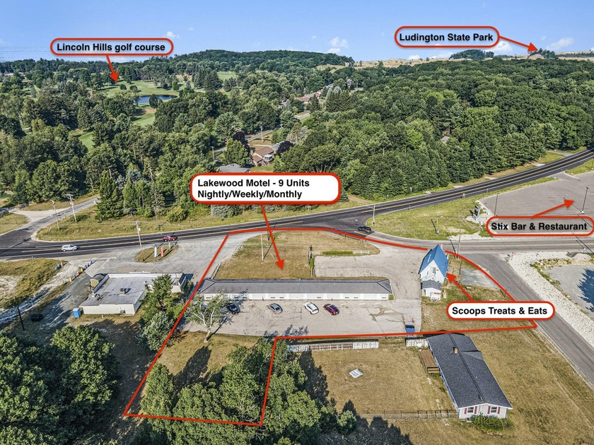 Lakewood Motel & Scoops Ice Cream Shop Two successful turnkey - Beach Commercial for sale in Ludington, Michigan on Beachhouse.com