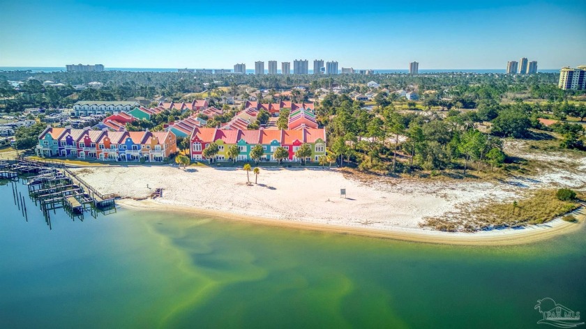 Welcome to this luxury 3 bedroom/2 bath townhome with - Beach Home for sale in Perdido Key, Florida on Beachhouse.com