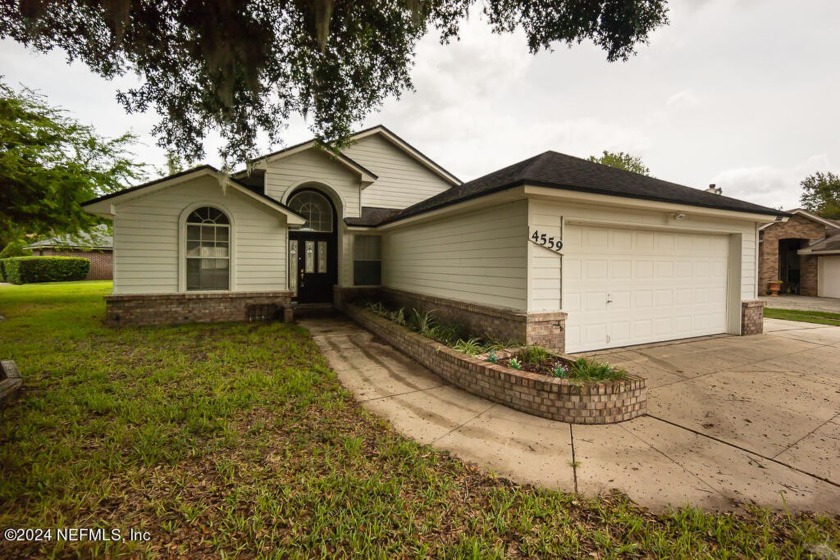 JUST MINUTES FROM BLUE CYPRESS GOLF COURSE, A COMMUNITY BOAT - Beach Home for sale in Jacksonville, Florida on Beachhouse.com