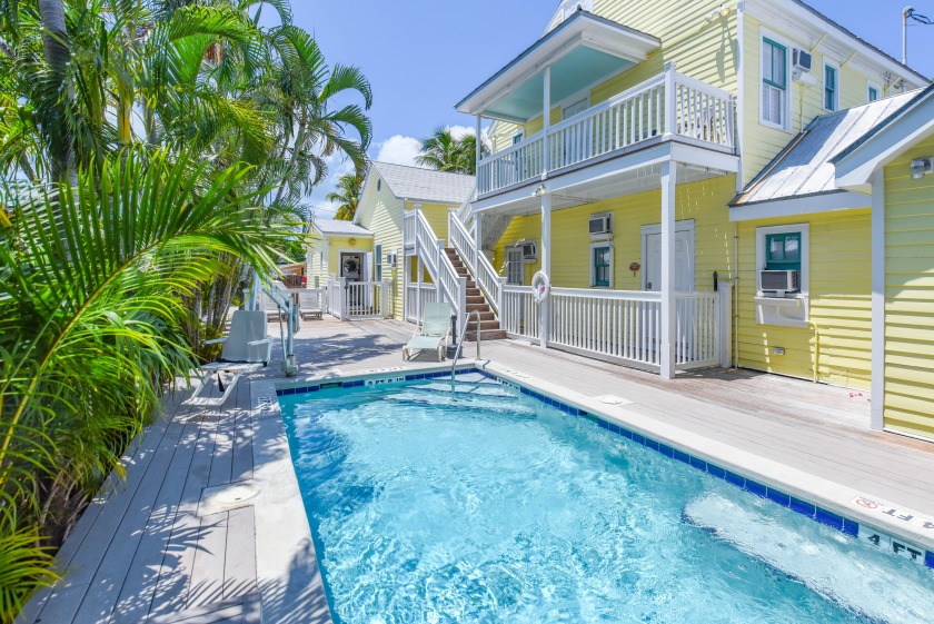 Claude Monet Suite - Beach Vacation Rentals in Key West, FL on Beachhouse.com