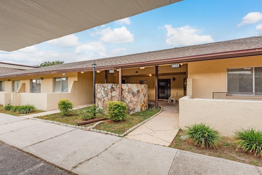 Welcome to New Haven Condos, an inviting 55+ community in the - Beach Condo for sale in Largo, Florida on Beachhouse.com