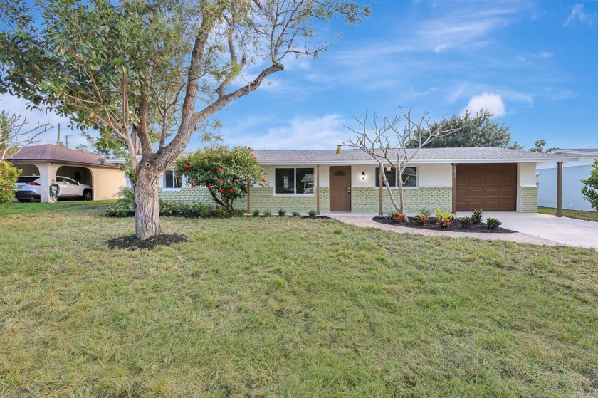 Spacious 4-bed, 2-bath, 1 car garage single-family home in - Beach Home for sale in Jensen Beach, Florida on Beachhouse.com