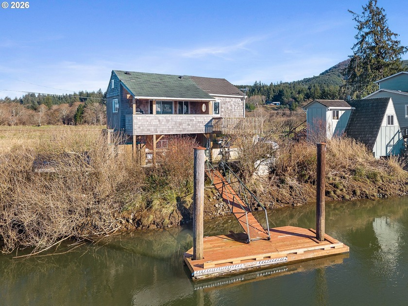 Where the wild things play. Fish leap, river otters roll, and - Beach Home for sale in Nehalem, Oregon on Beachhouse.com