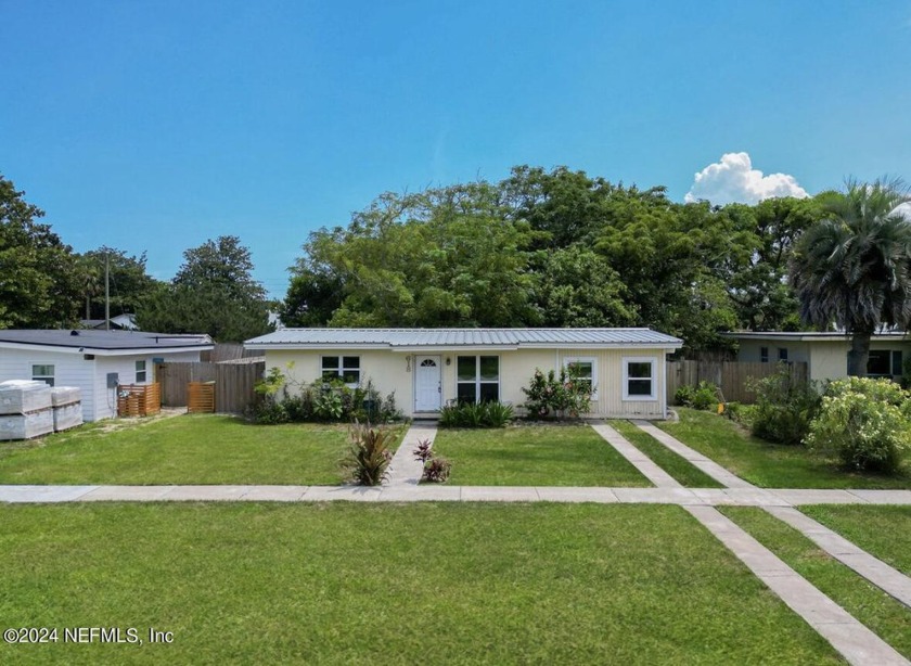 Welcome to your own blank canvas at the beach!
Location - Beach Home for sale in Jacksonville Beach, Florida on Beachhouse.com