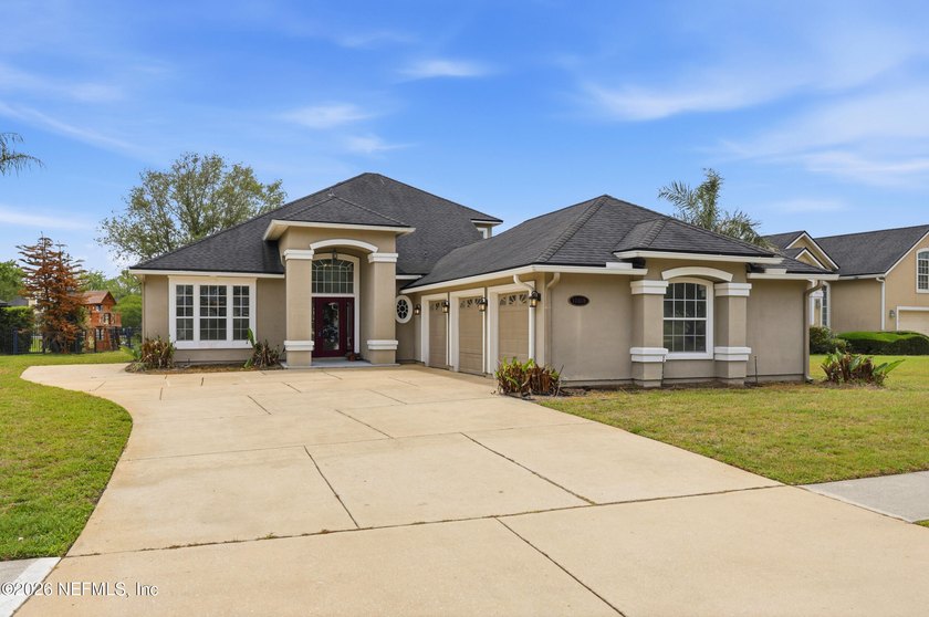 Welcome to one of the most desirable homes in Pablo Bay - - Beach Home for sale in Jacksonville, Florida on Beachhouse.com