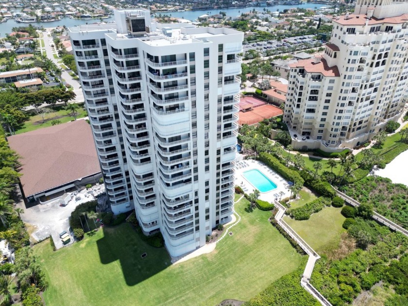 VIEWS ON VIEWS!!! You'll Never Want To Leave This Meticulously - Beach Condo for sale in Marco Island, Florida on Beachhouse.com