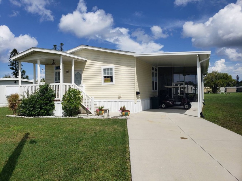 No work needed on this new home. You will have a nice spacious - Beach Home for sale in Ruskin, Florida on Beachhouse.com