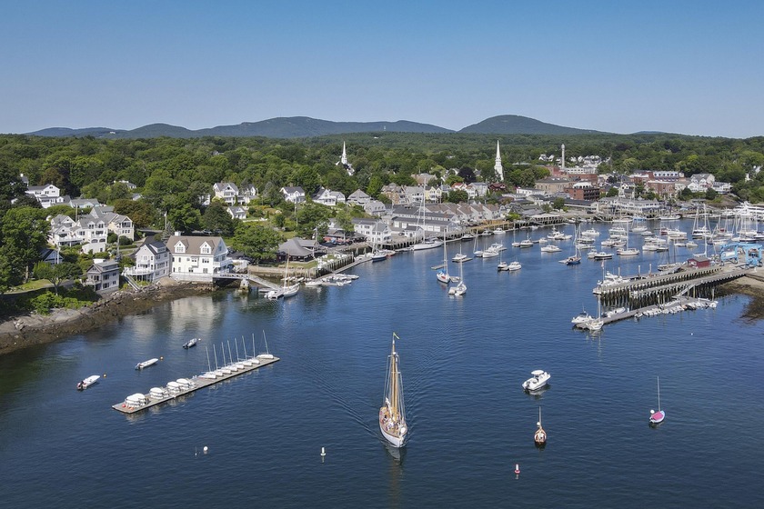 The Shop - a rare waterfront property available for the first - Beach Home for sale in Camden, Maine on Beachhouse.com