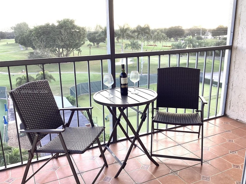 Did I say Penthouse???!!!
La Creme de la creme!!! Love where - Beach Condo for sale in Pembroke Pines, Florida on Beachhouse.com