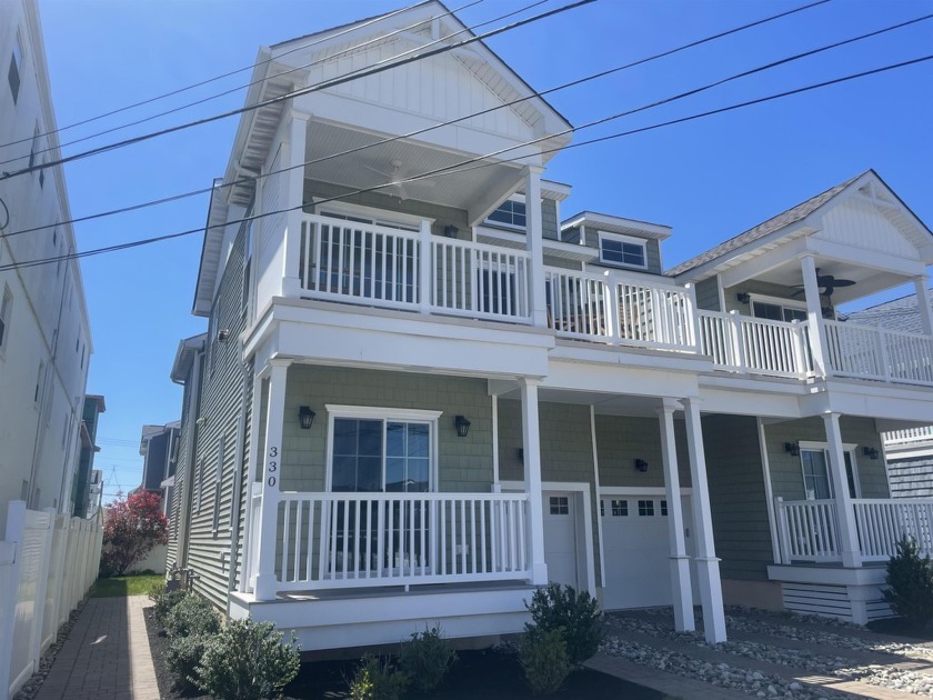 This 4/3.5 Townhome is in a Excellent Location one block to from - Beach Townhome/Townhouse for sale in Wildwood Crest, New Jersey on Beachhouse.com