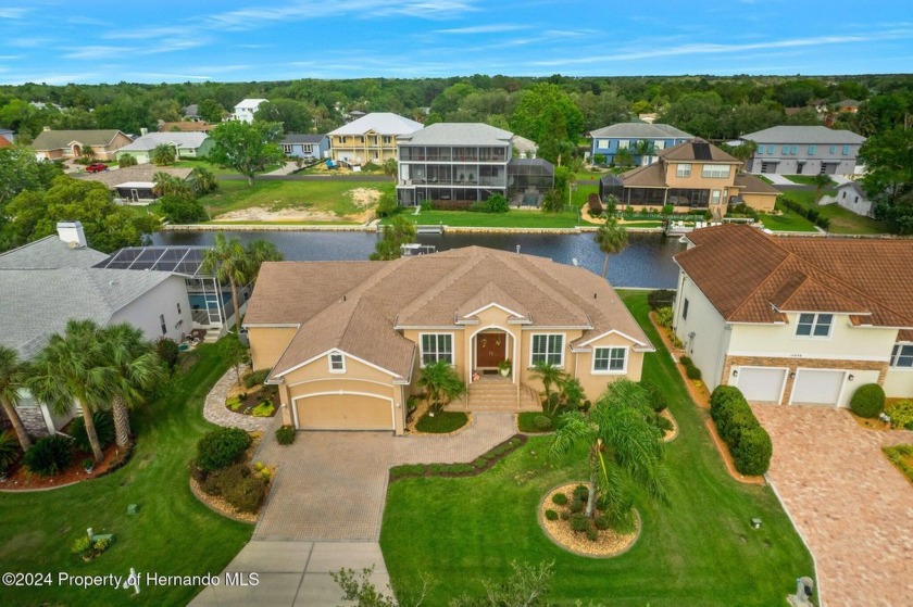 This is your fortress in the storm!!! A luxurious waterfront - Beach Home for sale in Homosassa, Florida on Beachhouse.com