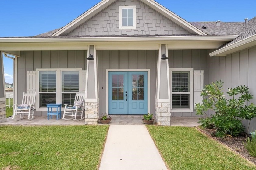 A stunning coastal designed oasis with a picturesque setting - Beach Home for sale in Rockport, Texas on Beachhouse.com