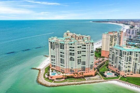 ''STUNNING'' is what best describes this incredible residence !! - Beach Condo for sale in Marco Island, Florida on Beachhouse.com