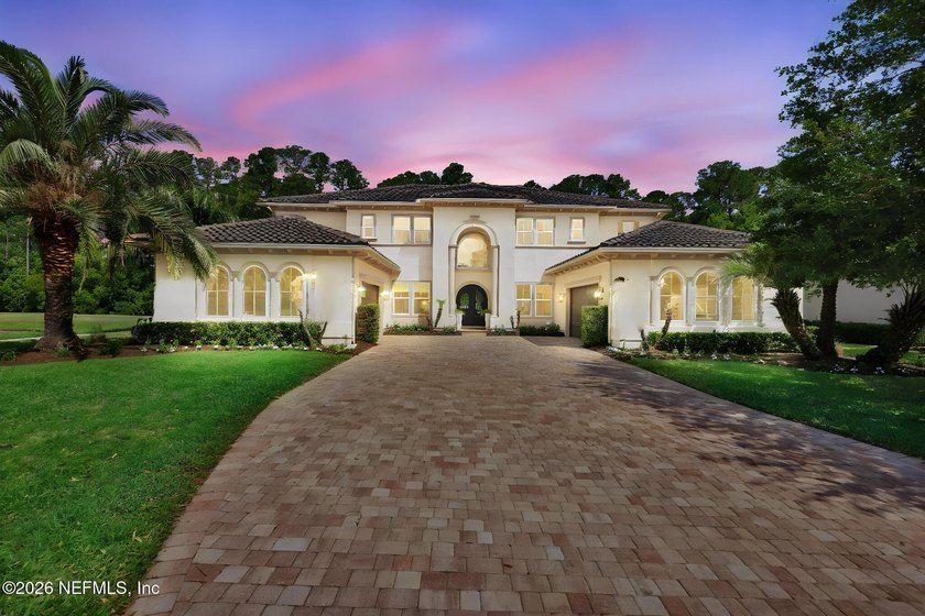 SIMPLY STUNNING LUXURY ESTATE in the highly sought-after - Beach Home for sale in Ponte Vedra, Florida on Beachhouse.com