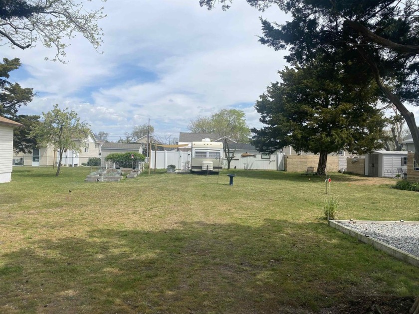 Buildable Bayside Vacant lot less than 500 feet to the Delaware - Beach Lot for sale in Villas, New Jersey on Beachhouse.com