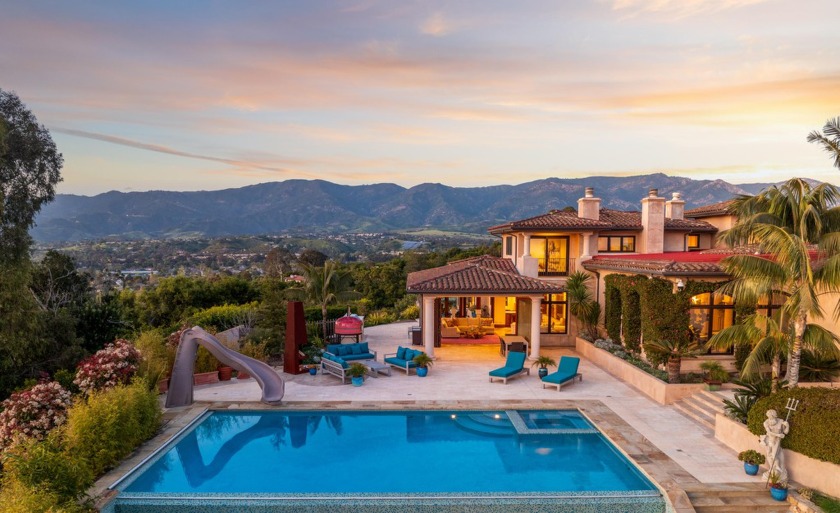 Captivating Oasis! Stunning Tuscan style estate boasting 7 - Beach Home for sale in Santa Barbara, California on Beachhouse.com