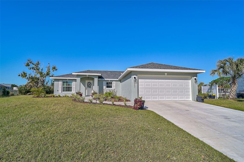 DON'T SPEND YOUR MONEY RENOVATING! This nearly new, hurricane - Beach Home for sale in Port Charlotte, Florida on Beachhouse.com