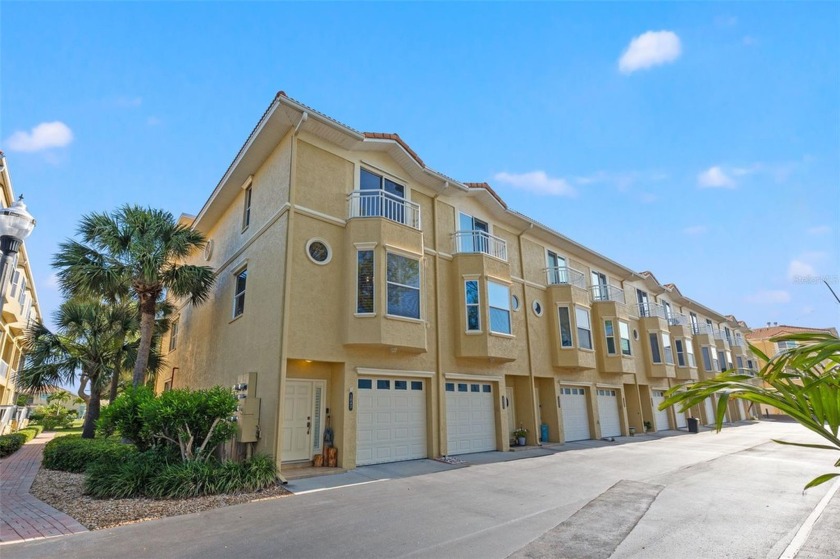 Welcome to this immaculate townhome nestled in the highly - Beach Townhome/Townhouse for sale in St. Petersburg, Florida on Beachhouse.com